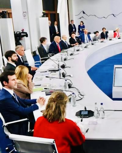 [Image: the empty seat — add caption]
